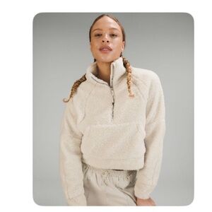 Lululemon Scuba Oversized Fleece Funnel Neck in size M/L